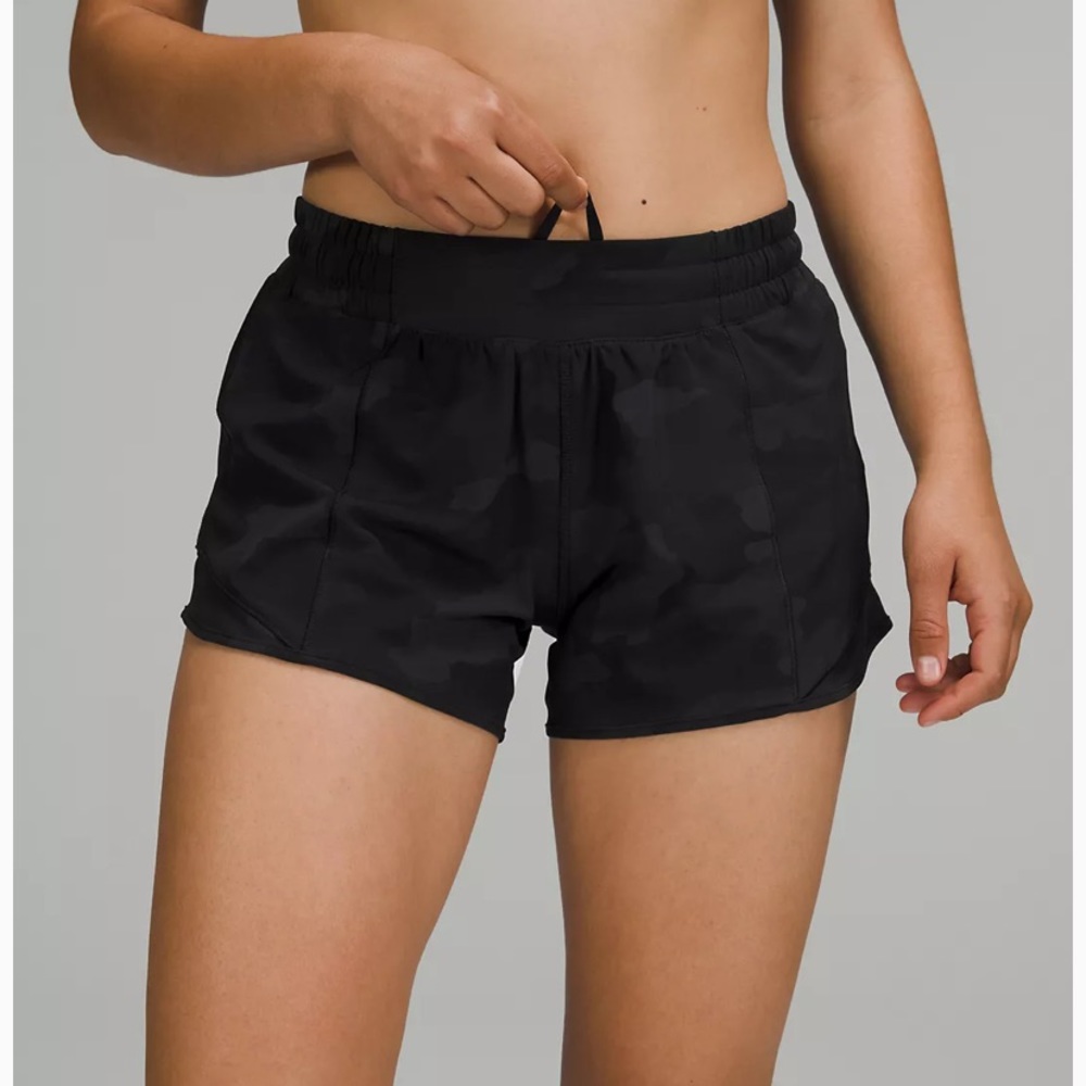 Camp Hotty Hot Low-Rise Lined Shorts 4”